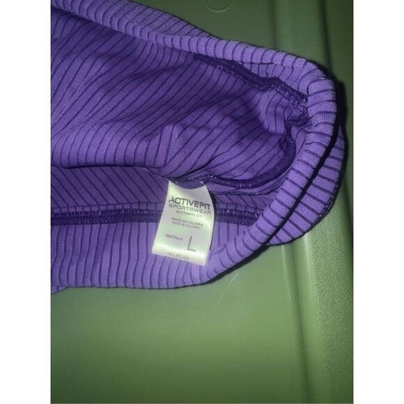 Activefit Sleeveless Hoodie - Picture 2 of 2